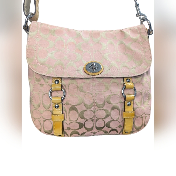 COACH Signature Cassie Turnlock Shoulder Bag - Picture 3 of 15